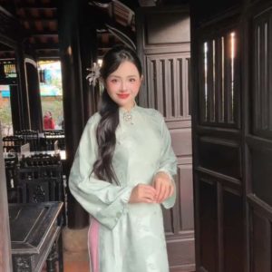 áo dài gấm